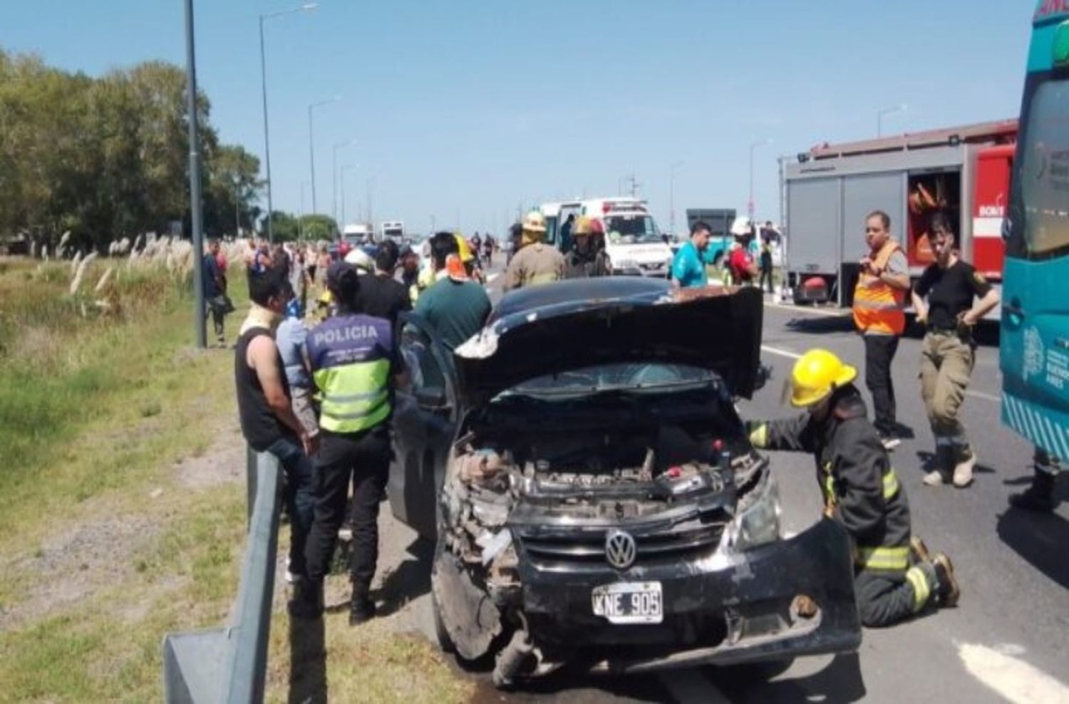 Cuatro heridos en un choque en la ruta 11