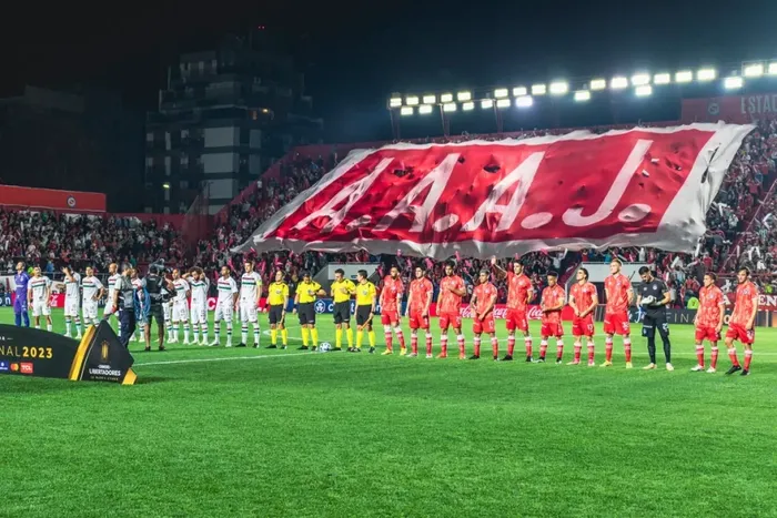 El Bicho juega en Río de Janeiro (Club Argentinos Jrs.)