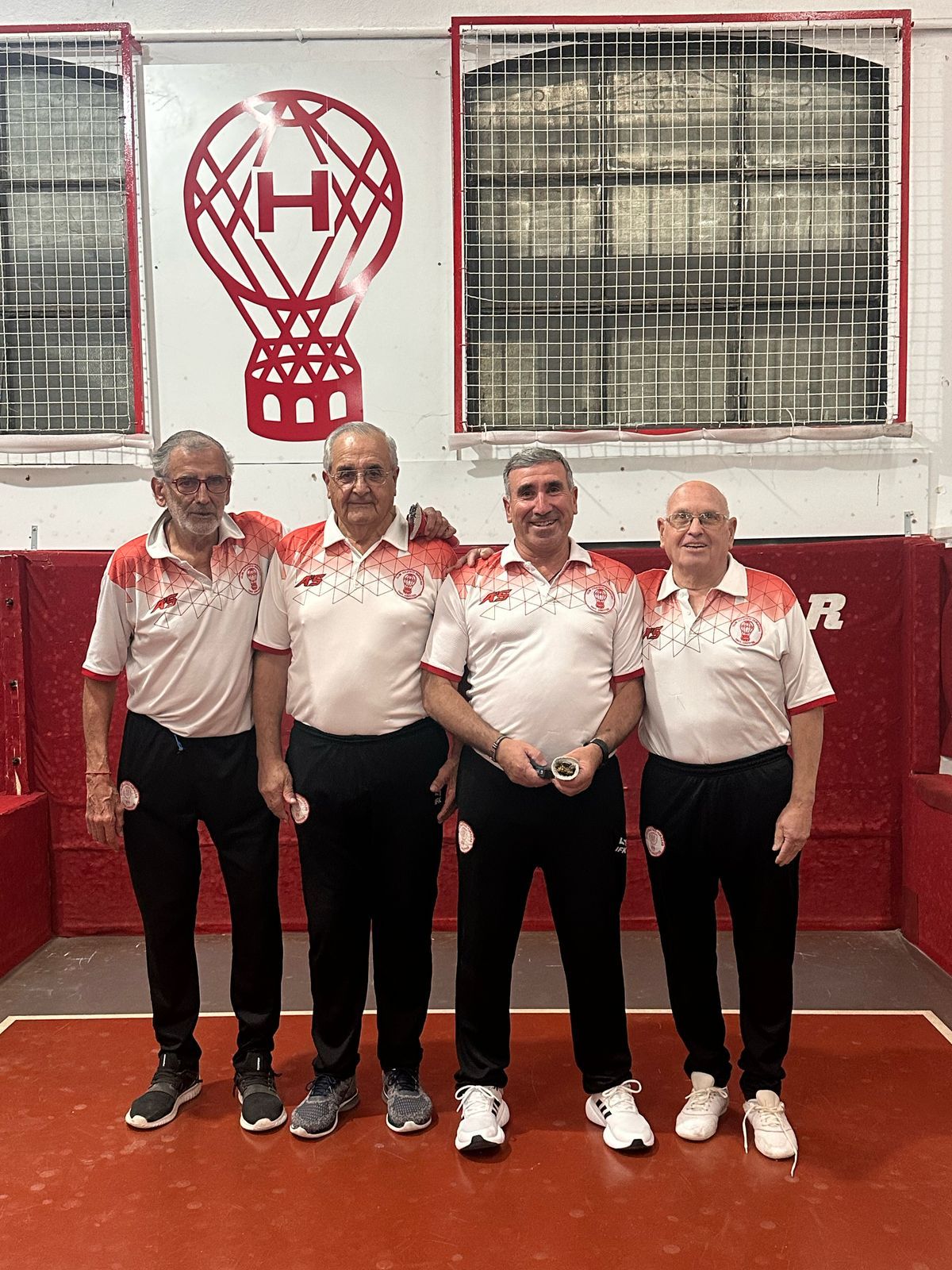 Bochas: Huracán y Estudiantes los ganadores del fecha en el torneo de Trios Seniors