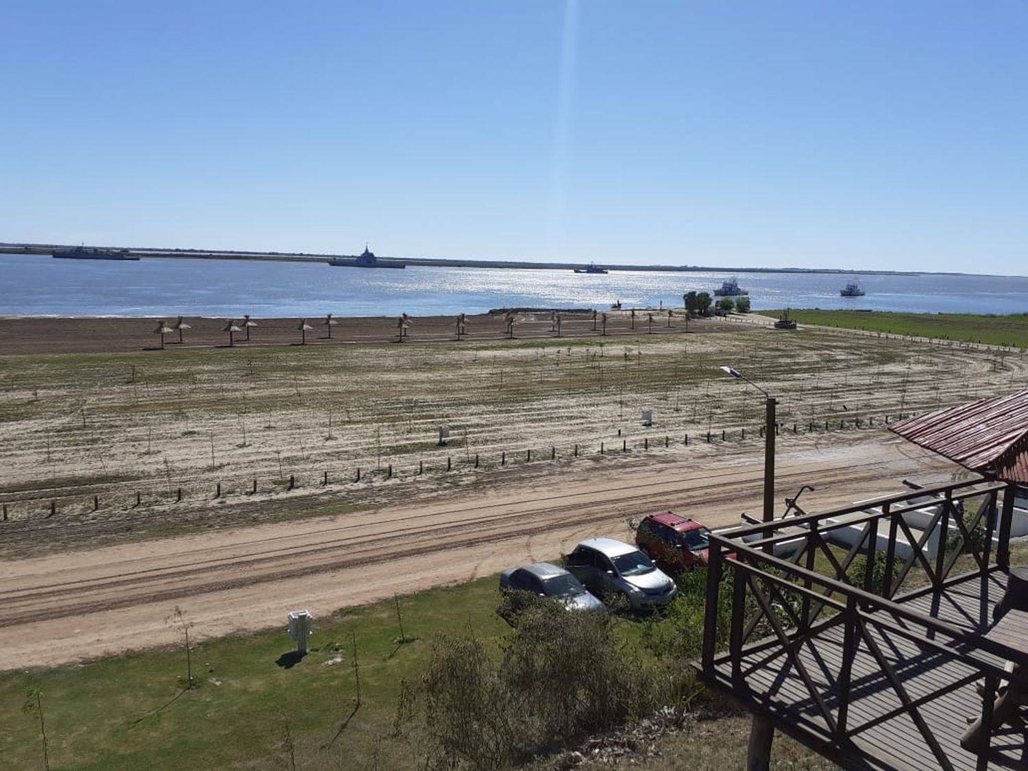 Vuelta de Obligado: aguardan el permiso de Vías Navegables para disponer la arena en la playa