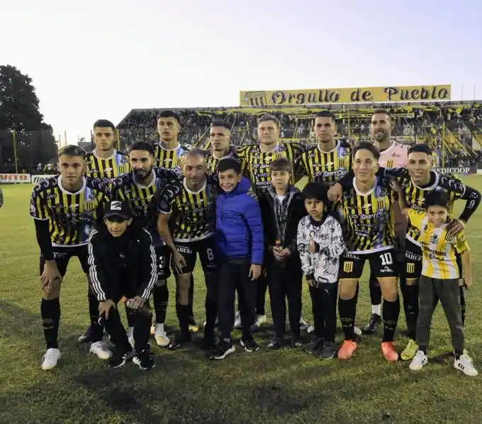 Almirante Brown salvó el invicto