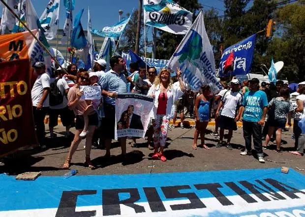 Marcha a Plaza de Mayo en "apoyo a Cristina y el proyecto nacional"