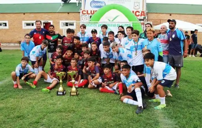 San Lorenzo de Villa Adela cayó en la final con Gimnasia