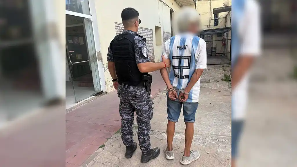 Detienen a un hombre por hurto en barrio Sarmiento y recuperan los objetos robados