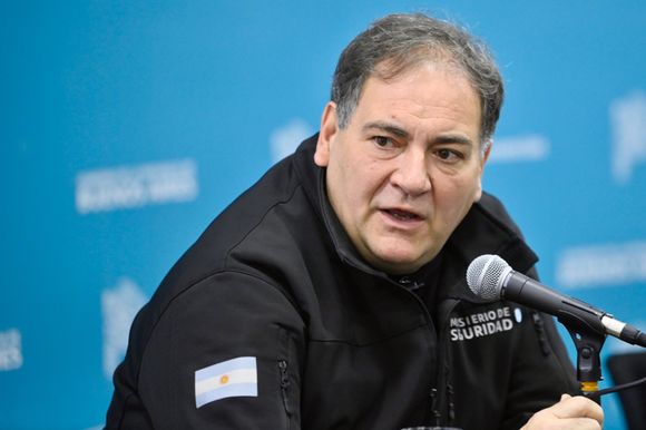 El ministro de seguridad bonaerense, Javier Alonso, reveló cómo lograron detener a "Pequeño J"