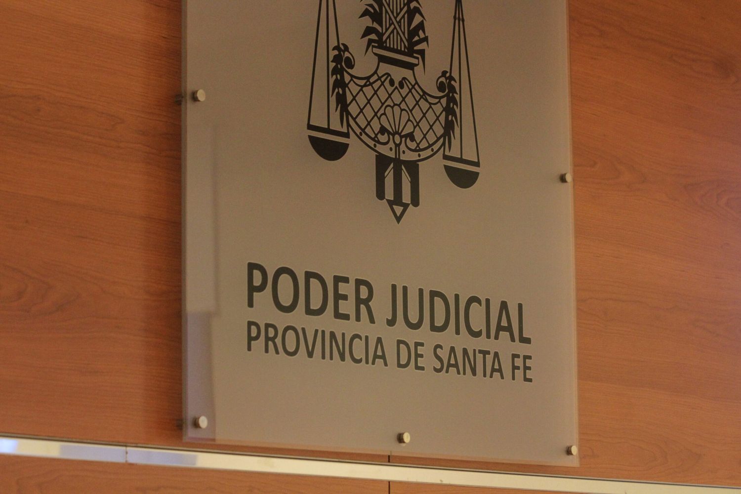 ¿Sanadores egipcios?: una funcionaria del Poder Judicial santafesino fue detenida por estafa