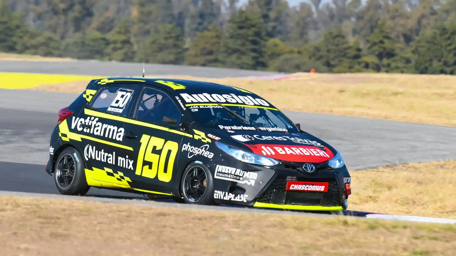 TN: Juancho Eluchans conquistó una de las series de la Clase 2 y mañana arranca la final en la primera fila