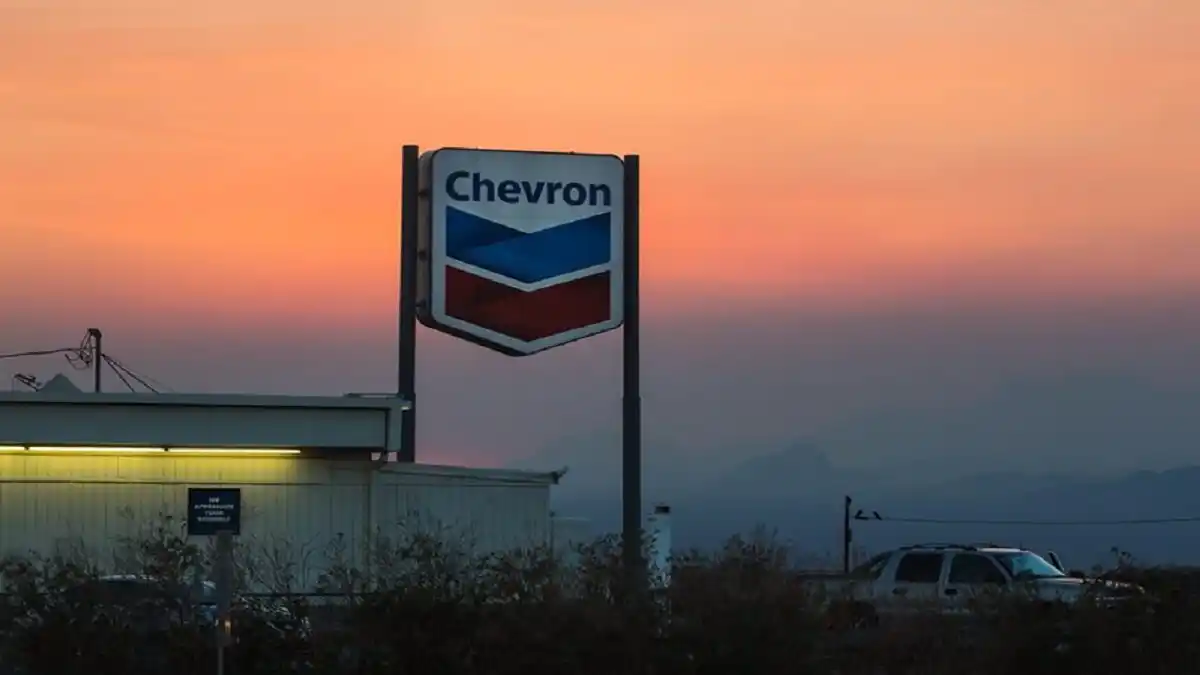 CHEVRON QUIERE ASUMIR más funciones en Venezuela para recuperar lo que Pdvsa le debe