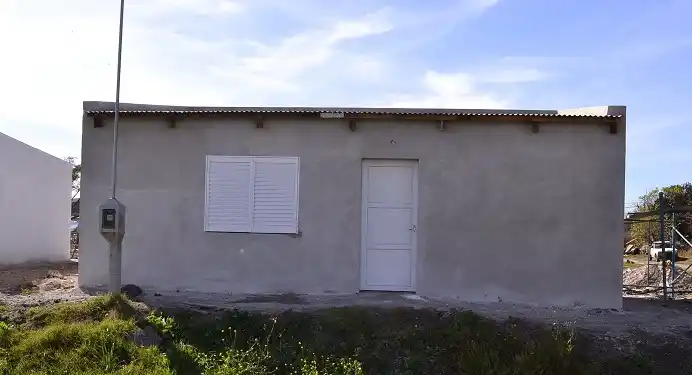 Se dicta el primer curso de albañilería en Urdinarrain    