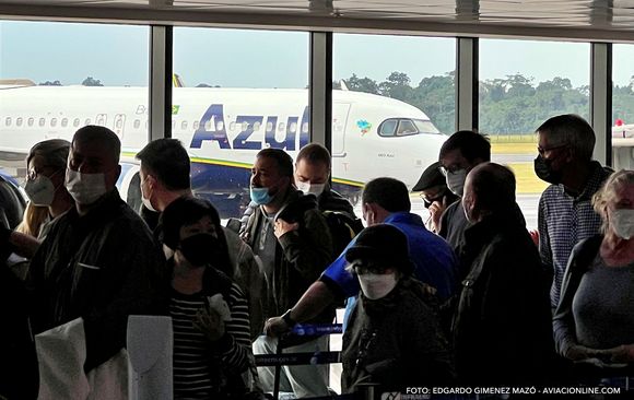 Azul Linhas Aéreas refuerza sus vuelos a Uruguay y Paraguay desde Florianópolis
