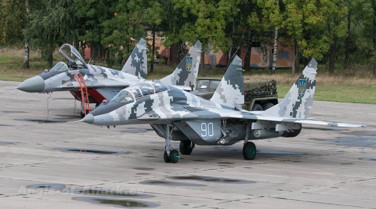 MiG-29 ucraniano derribado en batalla aérea cerca de Donetsk