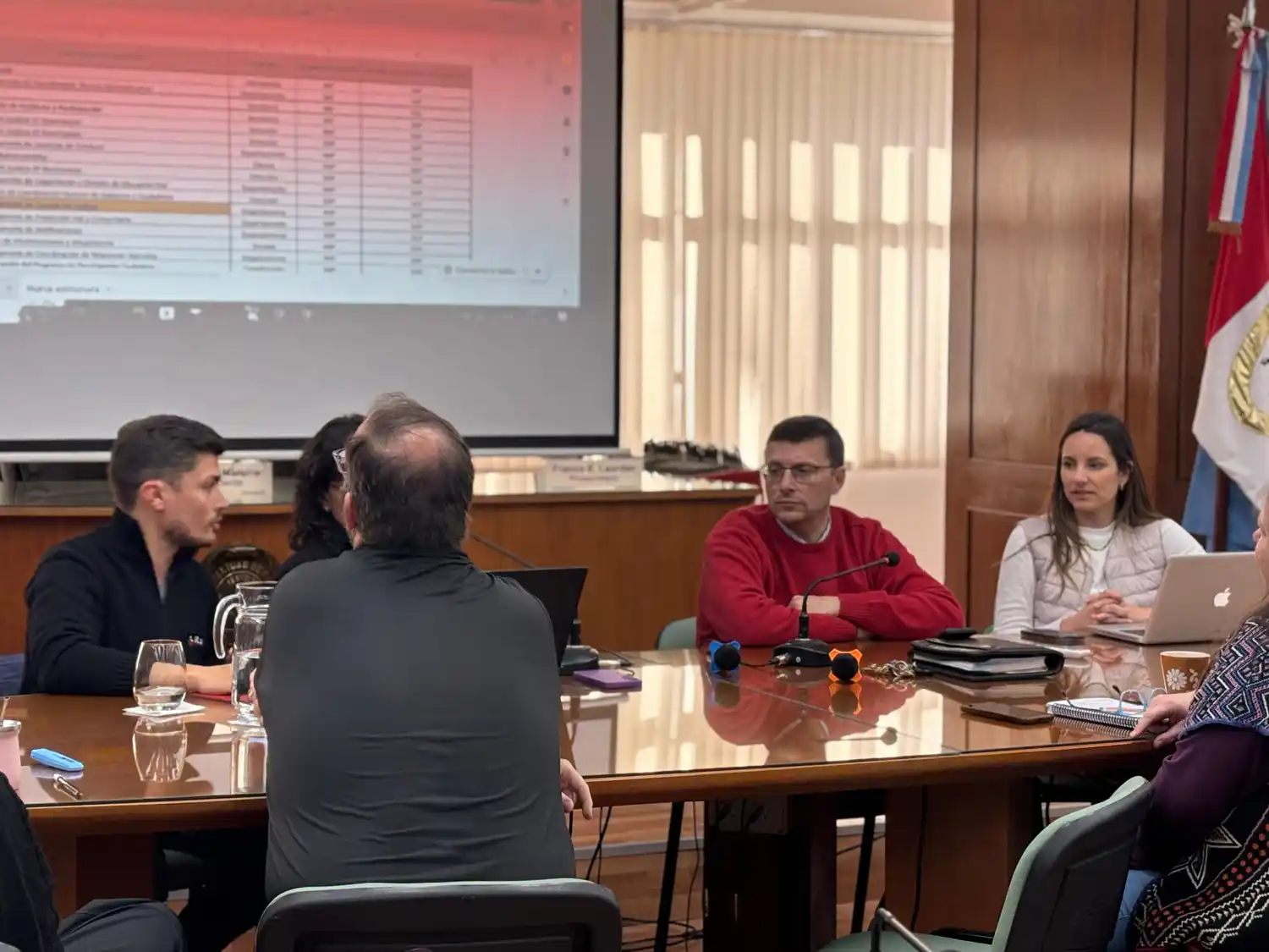 El Concejo Municipal avanza hacia la modernización digital al implementar el Sistema de Gestión Documental Electrónica - 2