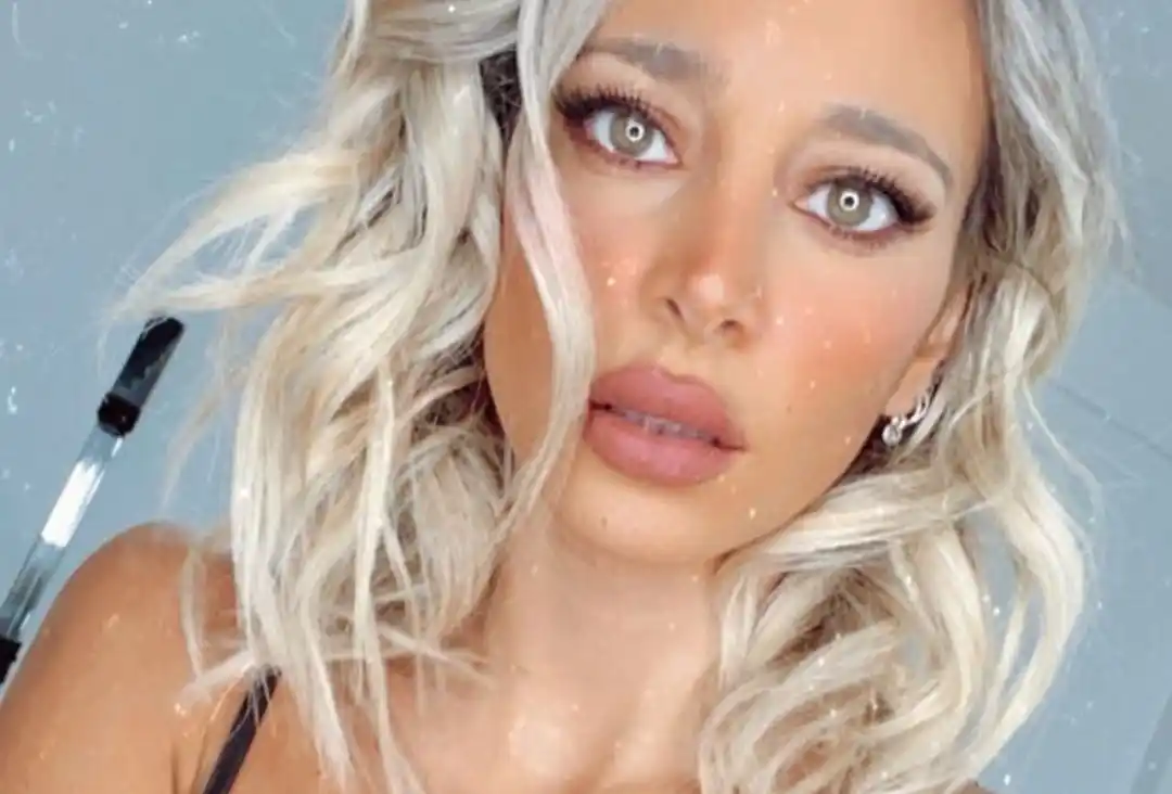 Sol Pérez mostró sus mega abdominales: lomazo y bikini animal print