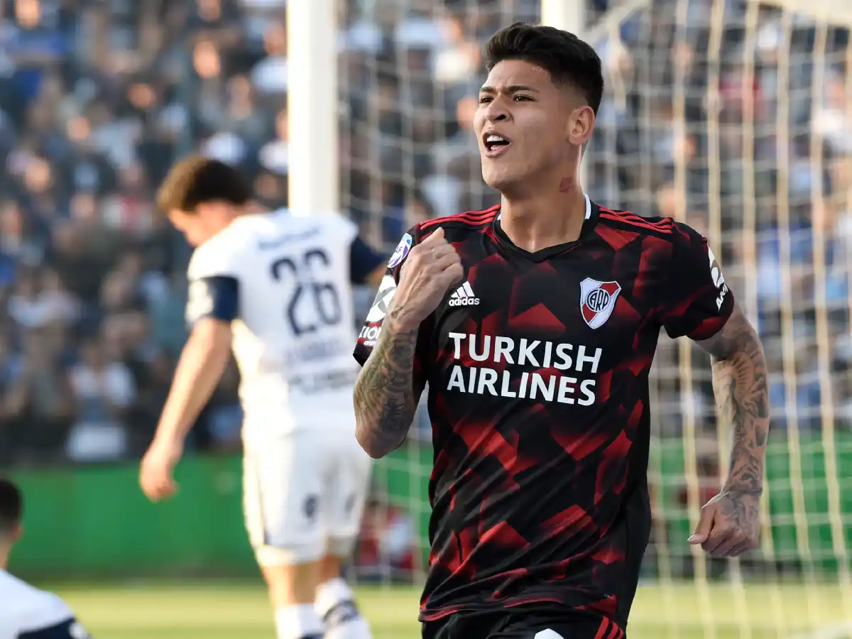 River le dio otro golpe al Gimnasia de Diego