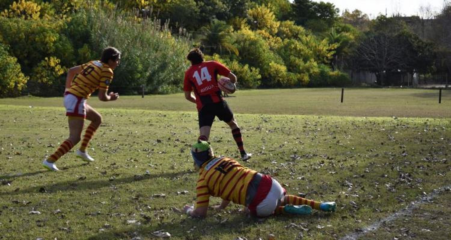 De local,  Tiro no falla