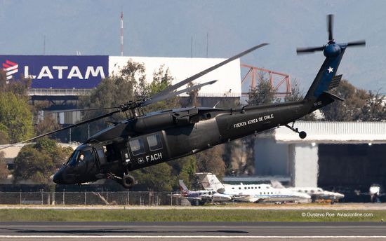 Helicóptero Black Hawk de la FACh pierde contacto en Aysén: Esto sabemos