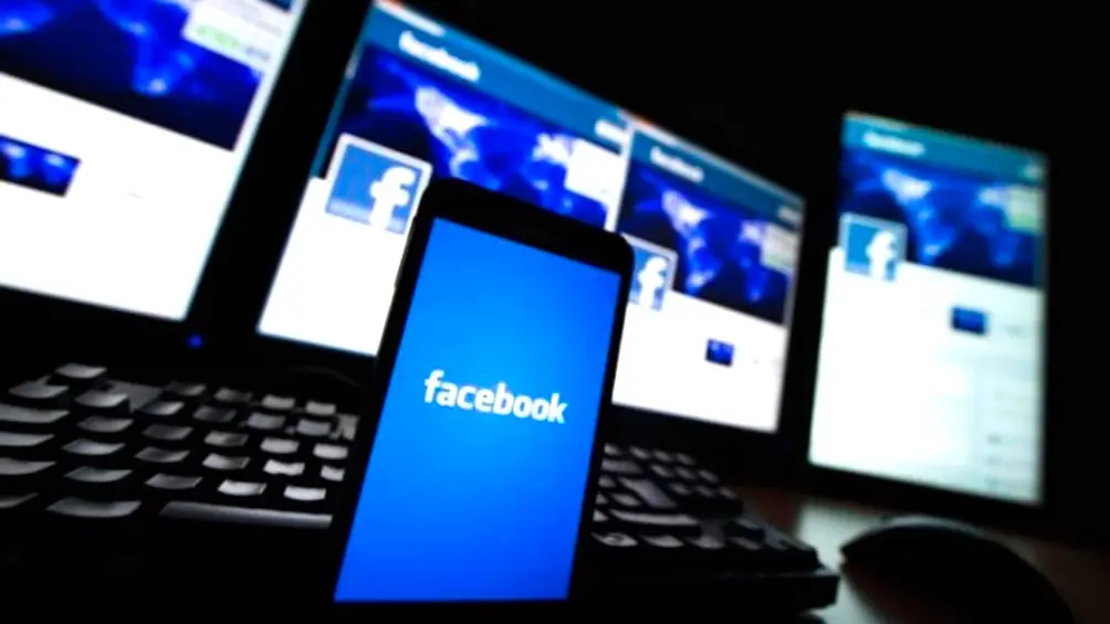 Facebook: escándalo por el uso indebido de datos