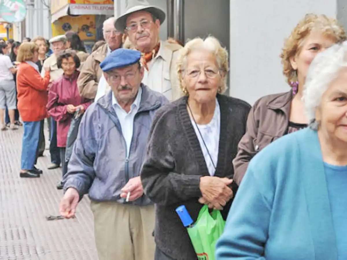 Aumento: cuánto cobrarán los jubilados y beneficiarios de AUH