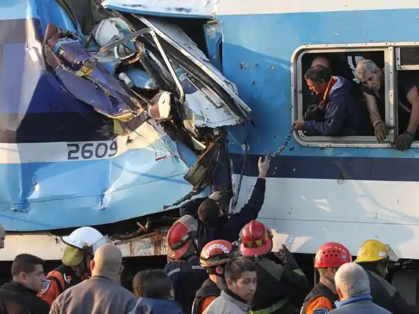 Choque de trenes en Castelar: Cómo averiguar identidad de heridos hospitalizados
