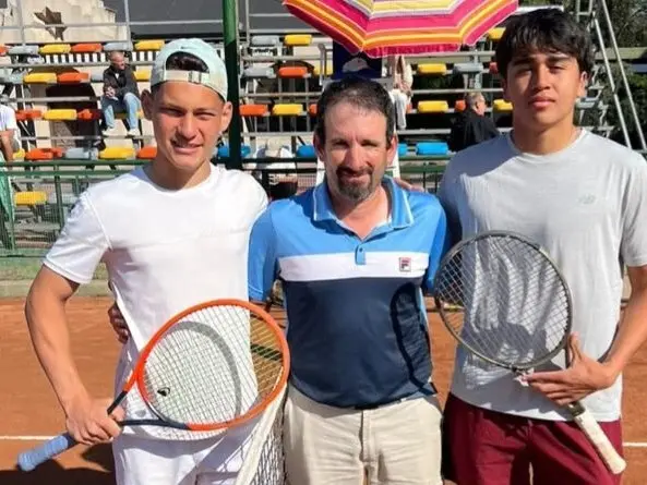 El rafaelino Thiago Torasso aportó dos medallas de plata para la delegación santafesina.Foto:JADAR 2025