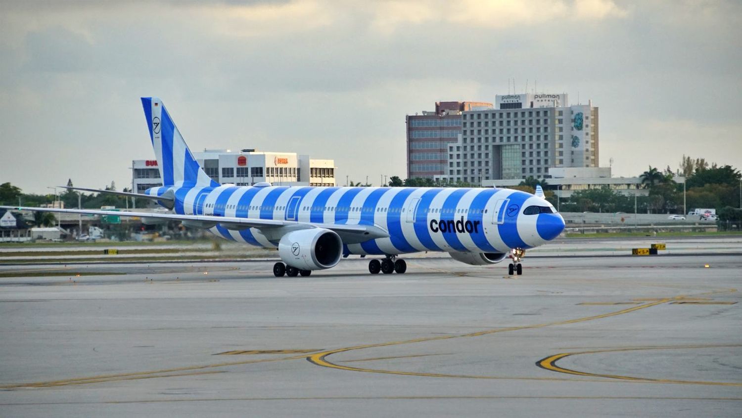 Two European airlines began service at Miami Airport with flights from Barcelona and Frankfurt