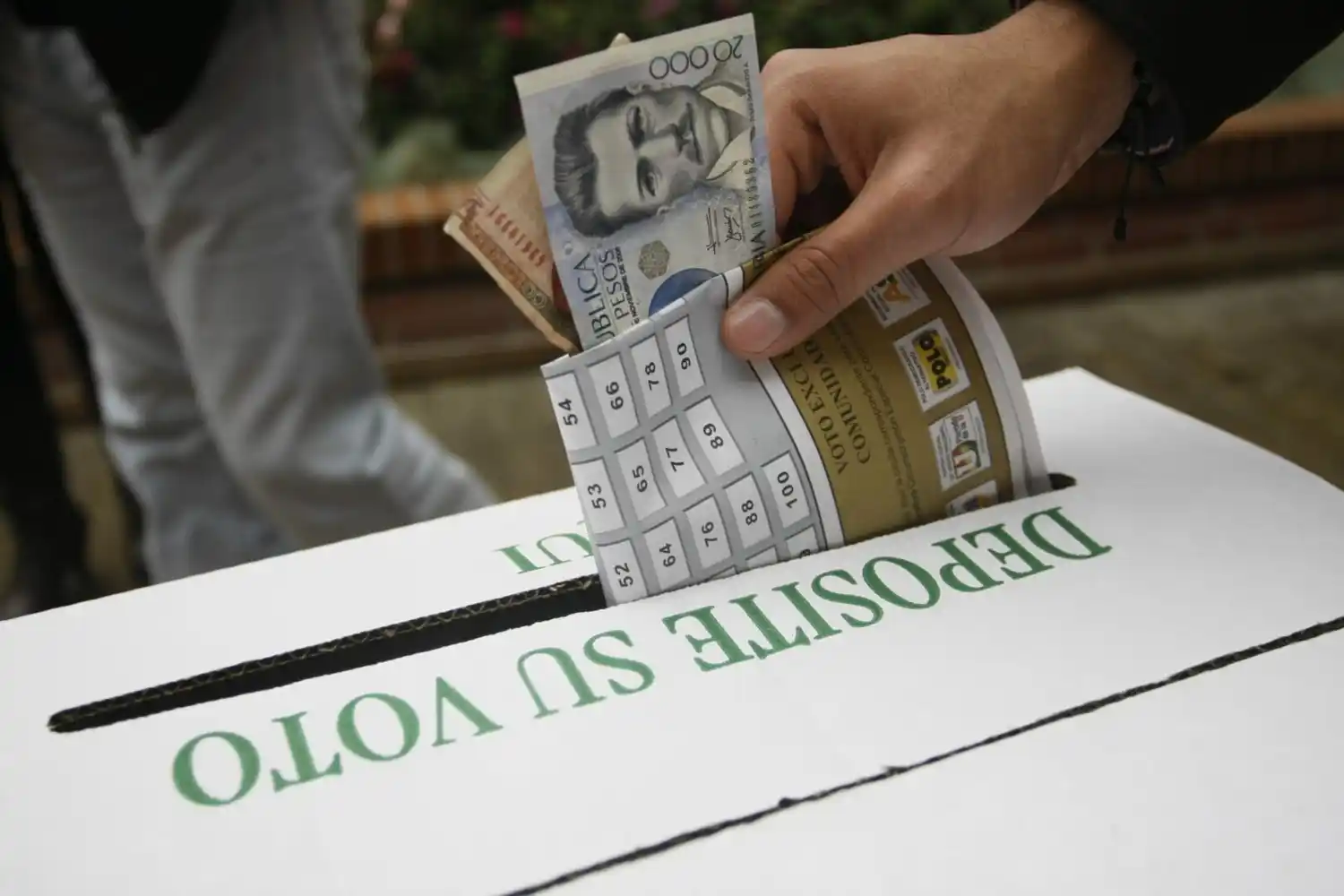 ACECHO AL FRAUDE en Colombia. Tensión en las campañas ¡A punto de explotar!