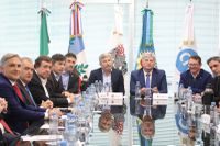 El Gobierno y las provincias se reunieron para debatir el reparto de fondos