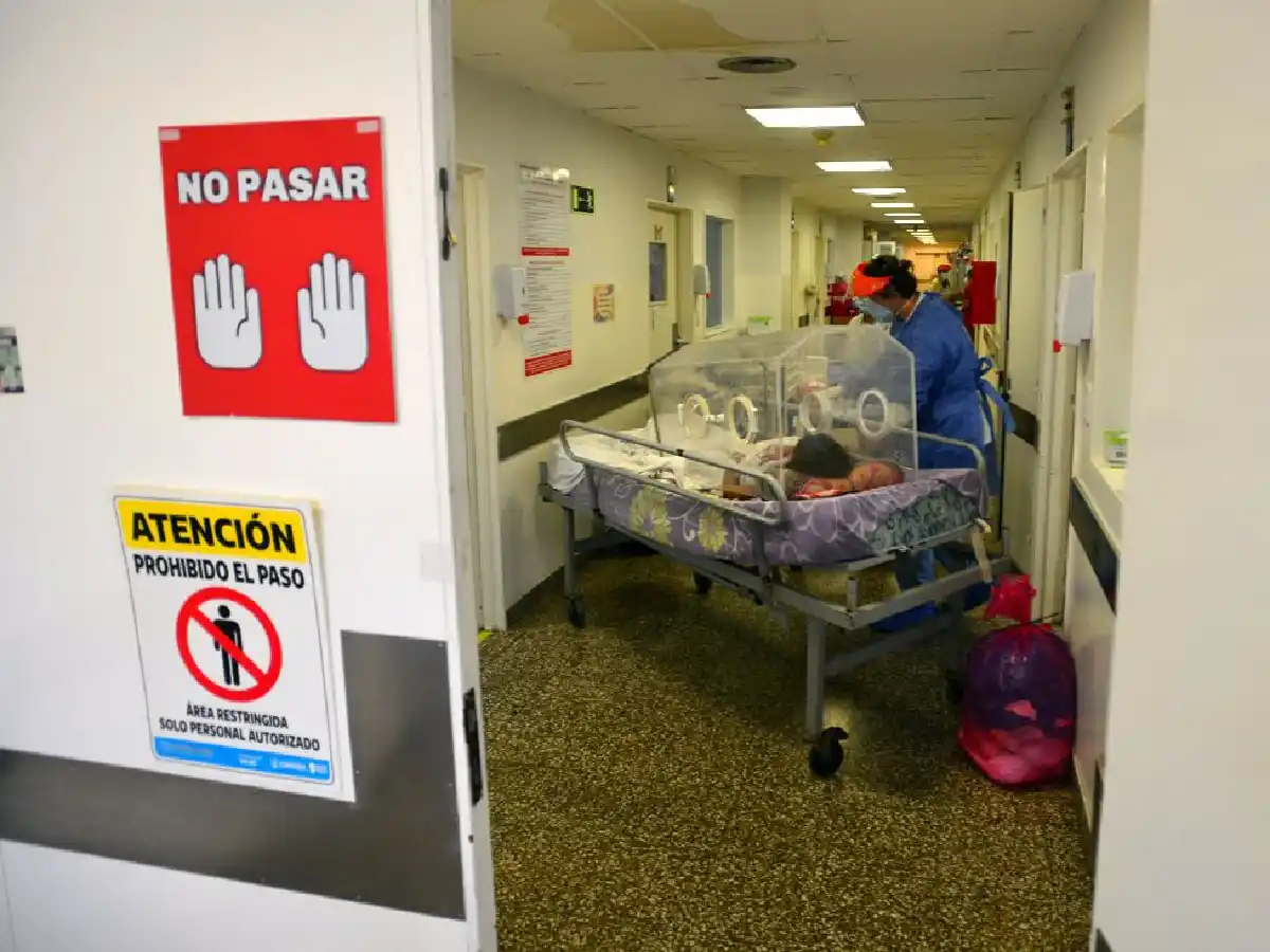 Sigue elevado el número de muertes: 621 fallecidos y 17.277 casos