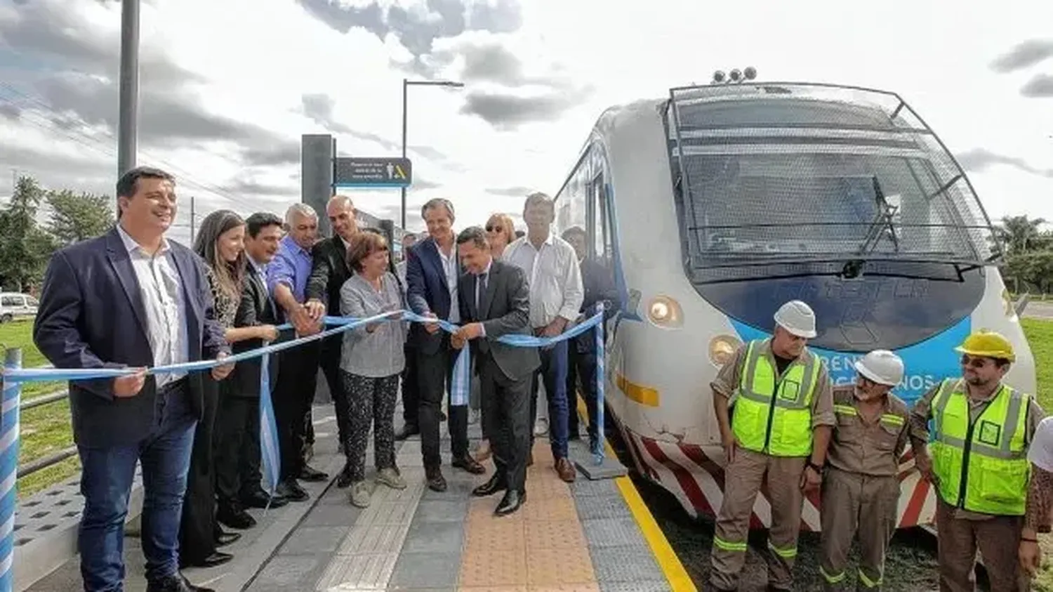 30 años transcurrieron para que el ferrocarril una nuevamente a dos ciudades de la provincia