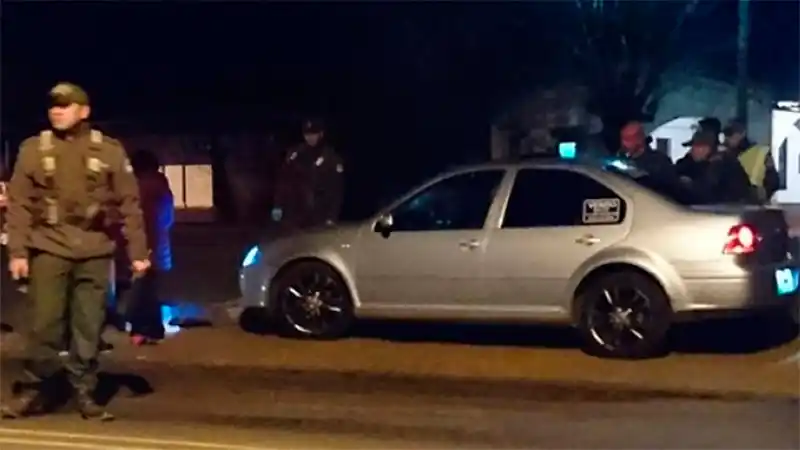 En ruta 14: atraparon a dos gendarmes con dos kilos de cocaína