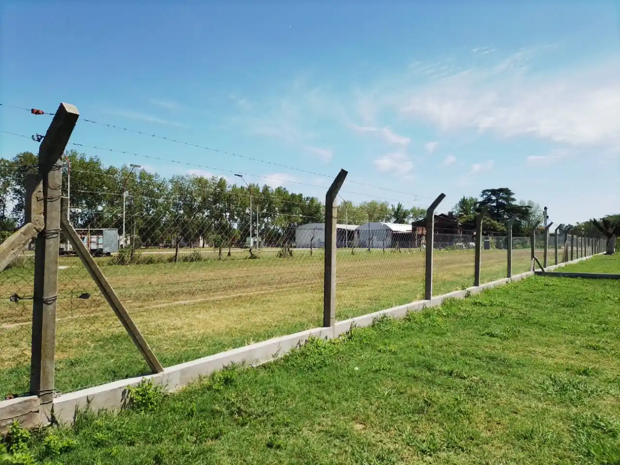 La Escuela Beracochea realiza valiosas obras edilicias mediante la sociedad cooperadora