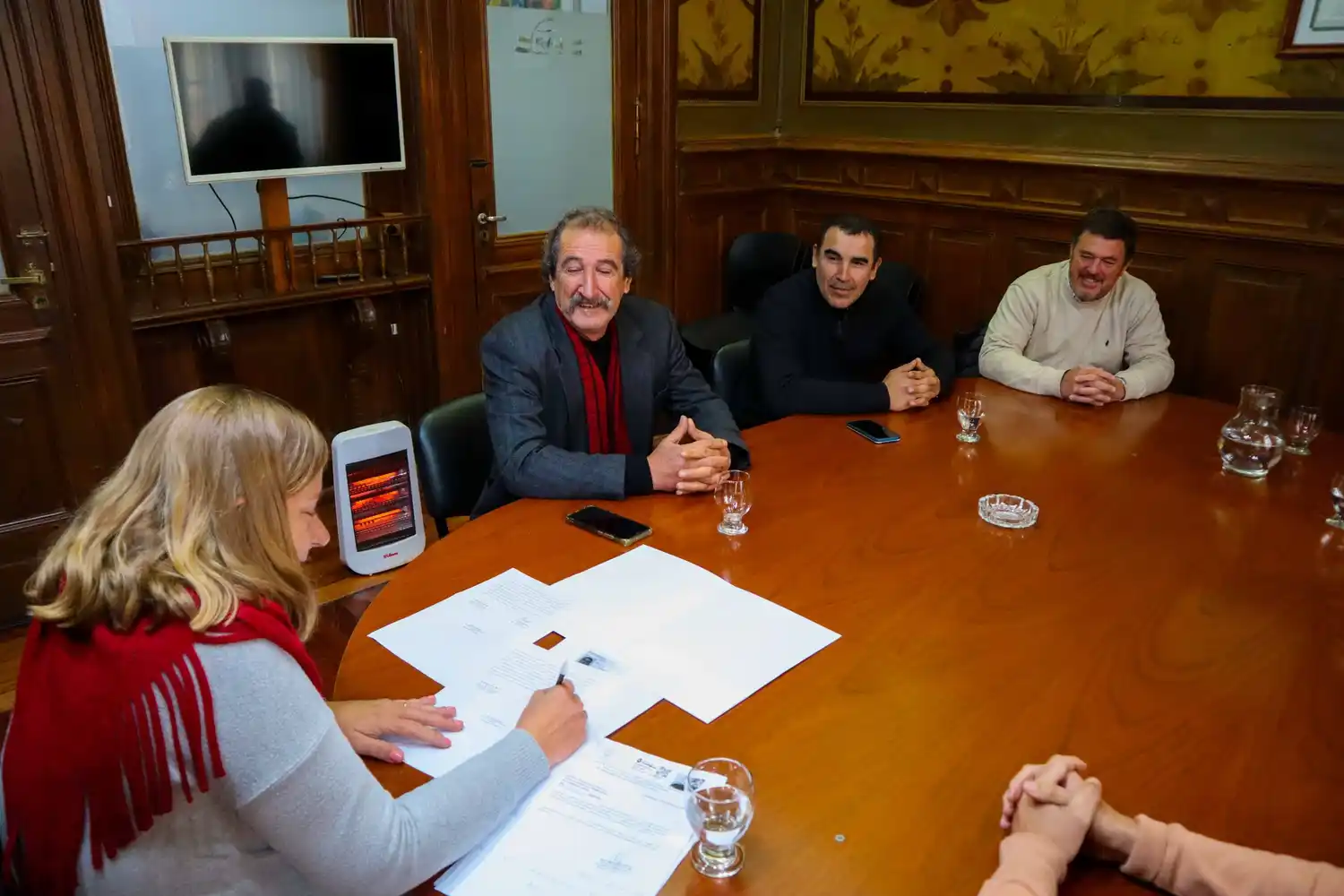 El municipio firmó un Convenio de Cooperación con la Cooperativa de Trabajo Frigorífico Equino