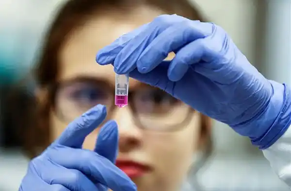 Coronavirus: se abre una luz de esperanza a través de las investigaciones científicas