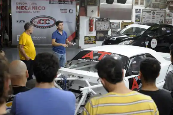 Especialista ACTC firmaron con la UTN y FIE