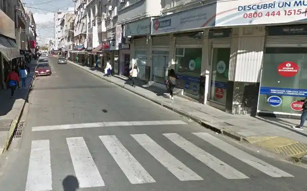 Otra vez una panadería fue blanco de un robo