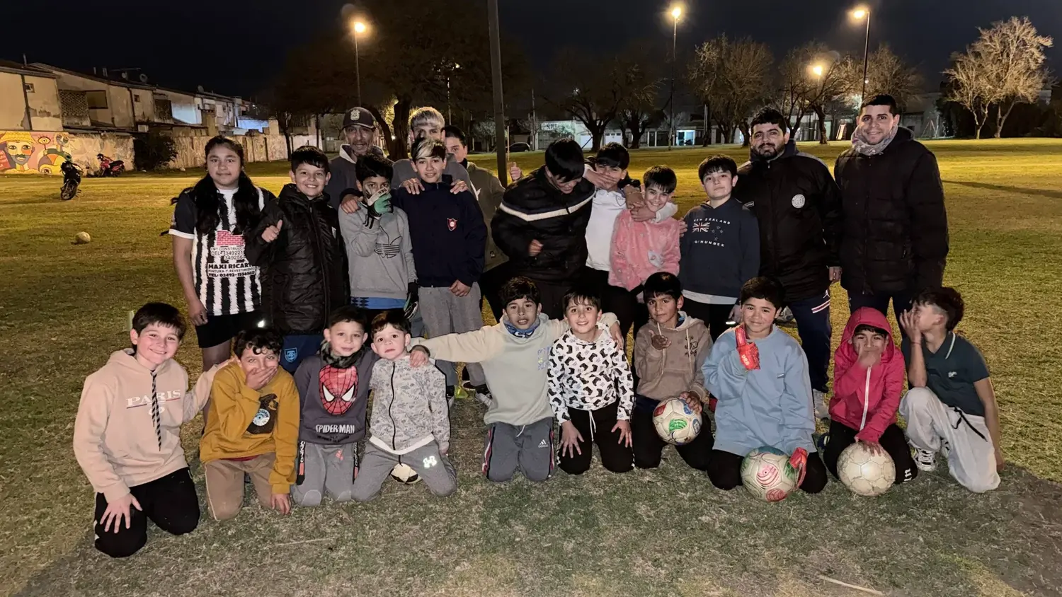 “Arrancamos de a poco, con cinco chicos, y hoy tenemos más de 60 o 70”: el fútbol que crece en el barrio Fátima