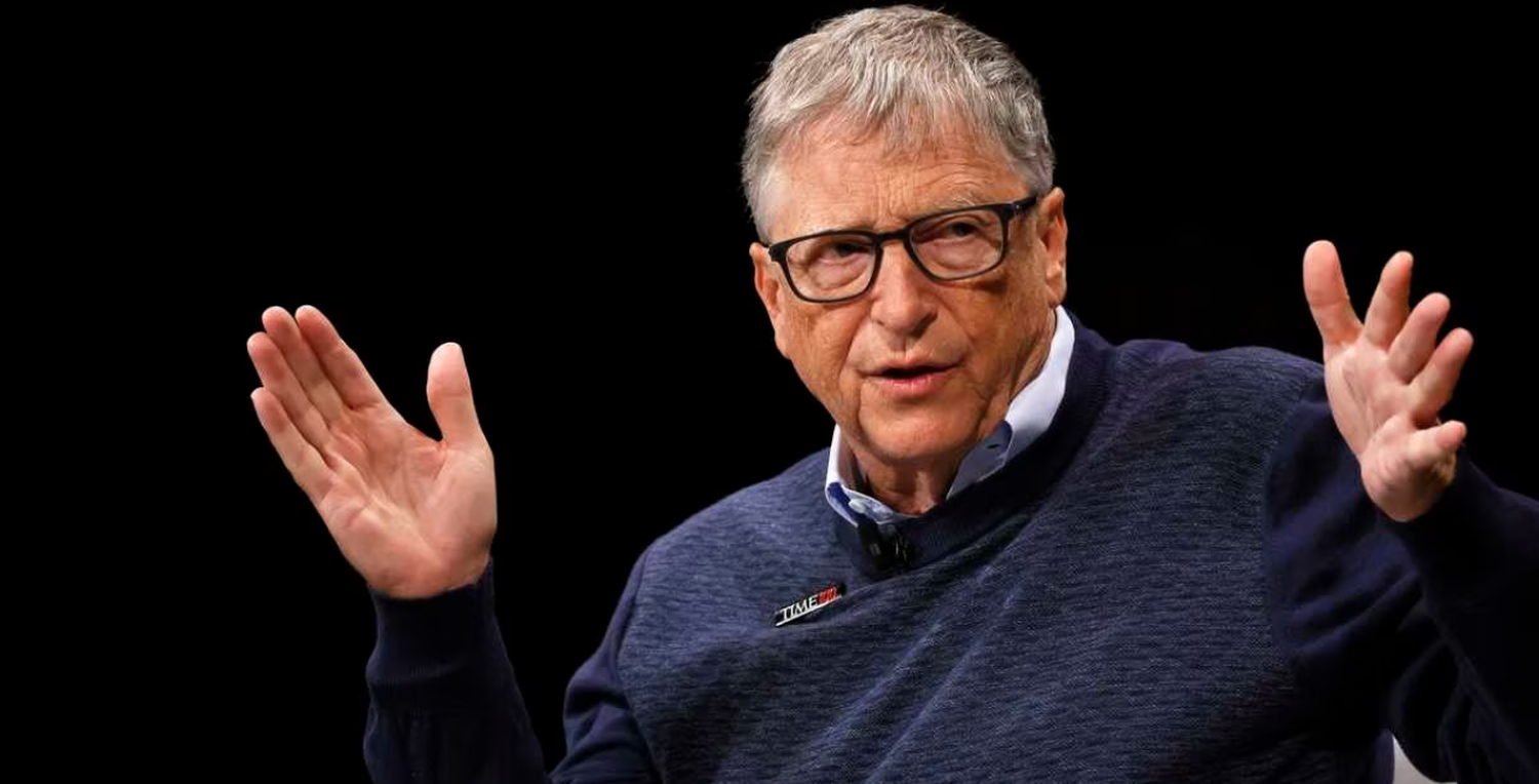 Bill Gates afirmó que la Inteligencia Artificial le enseñará a los niños a leer