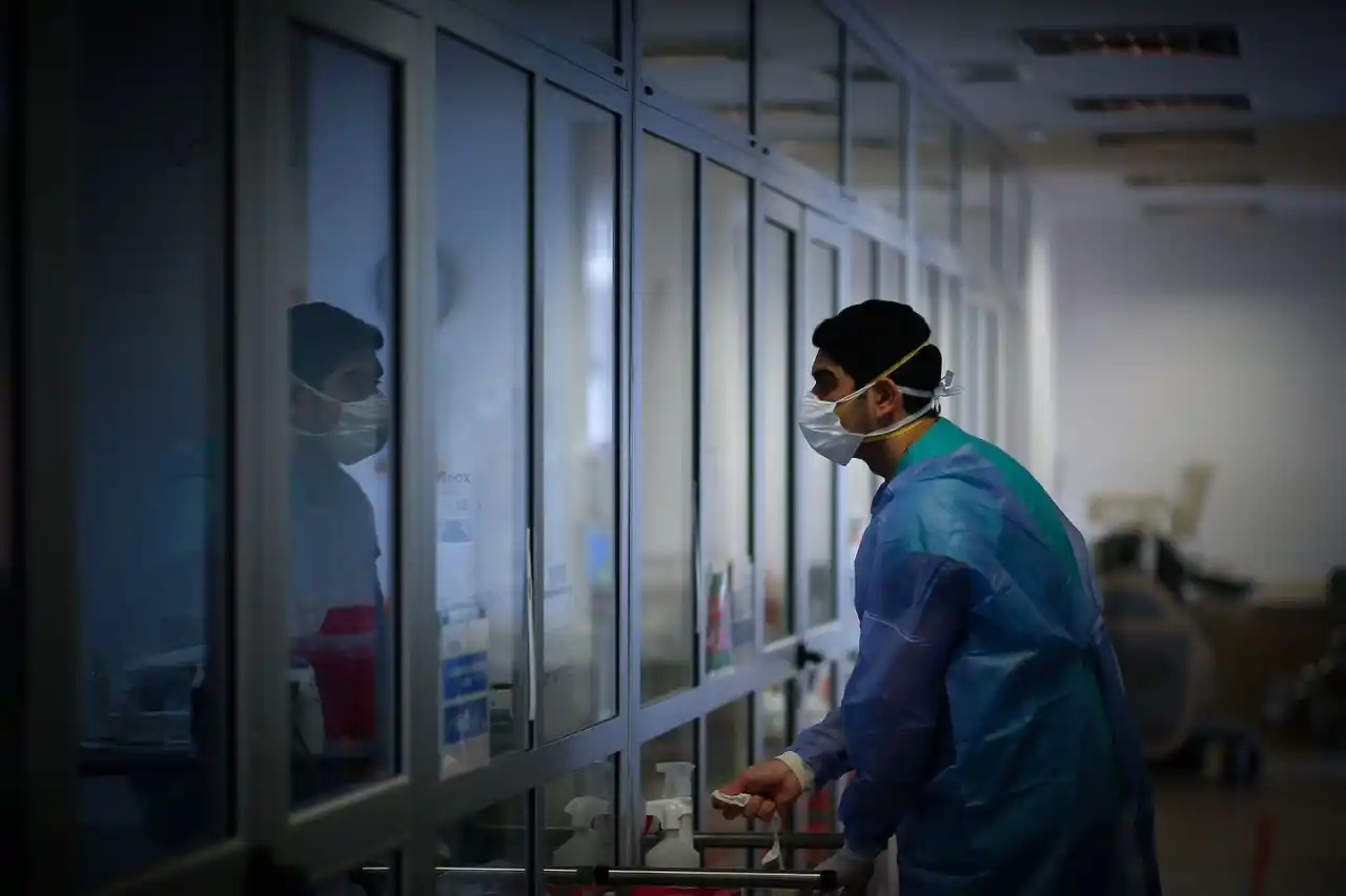 Informaron 14.308 nuevos casos y 430 muertes en 24 horas
