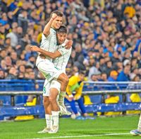 Banfield se regaló una noche soñada en La Boca