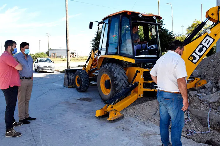 Obra de agua potable en San Cayetano