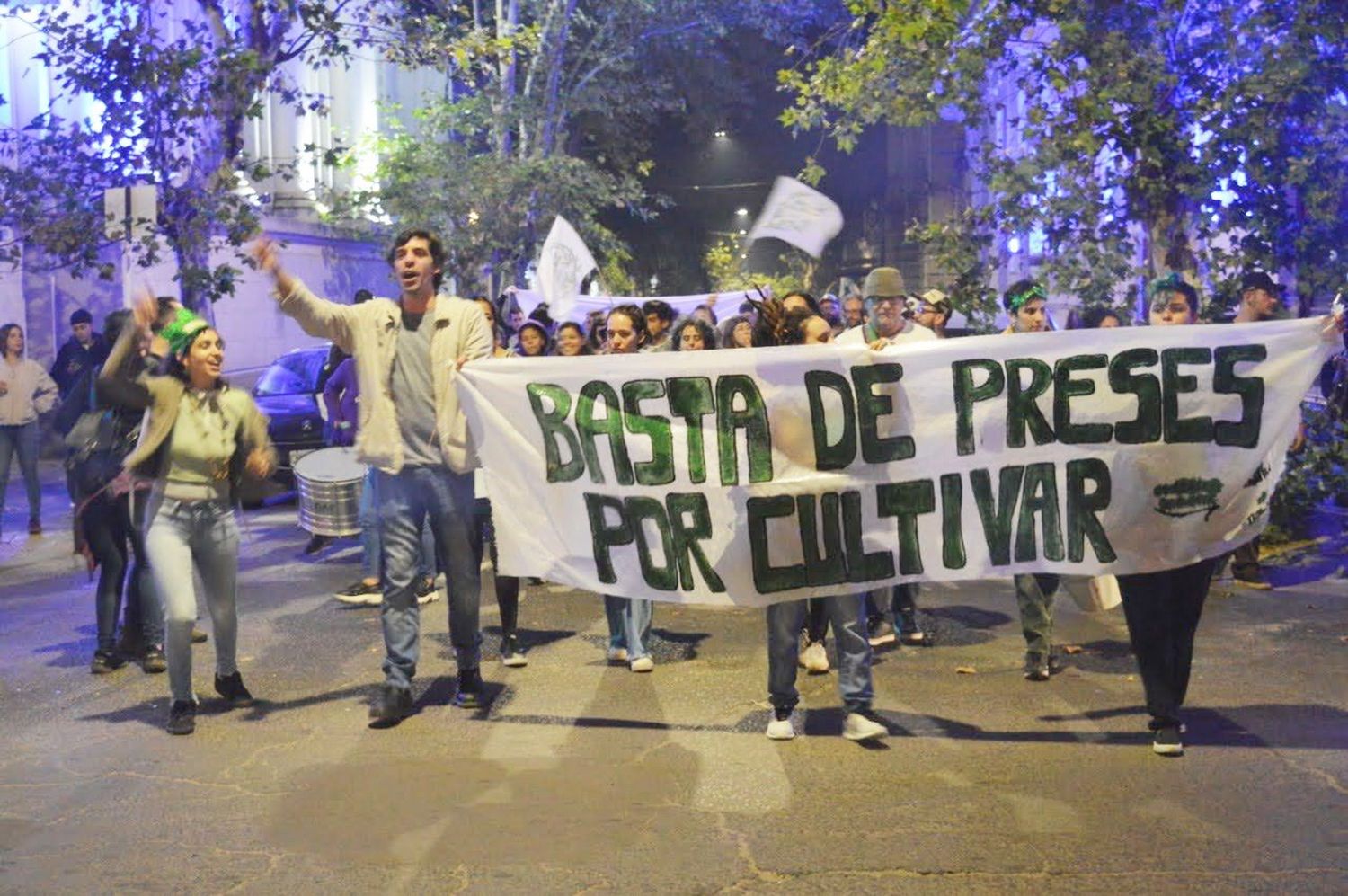 Hoy sábado 4 marcha mundial de la marihuana en Concordia