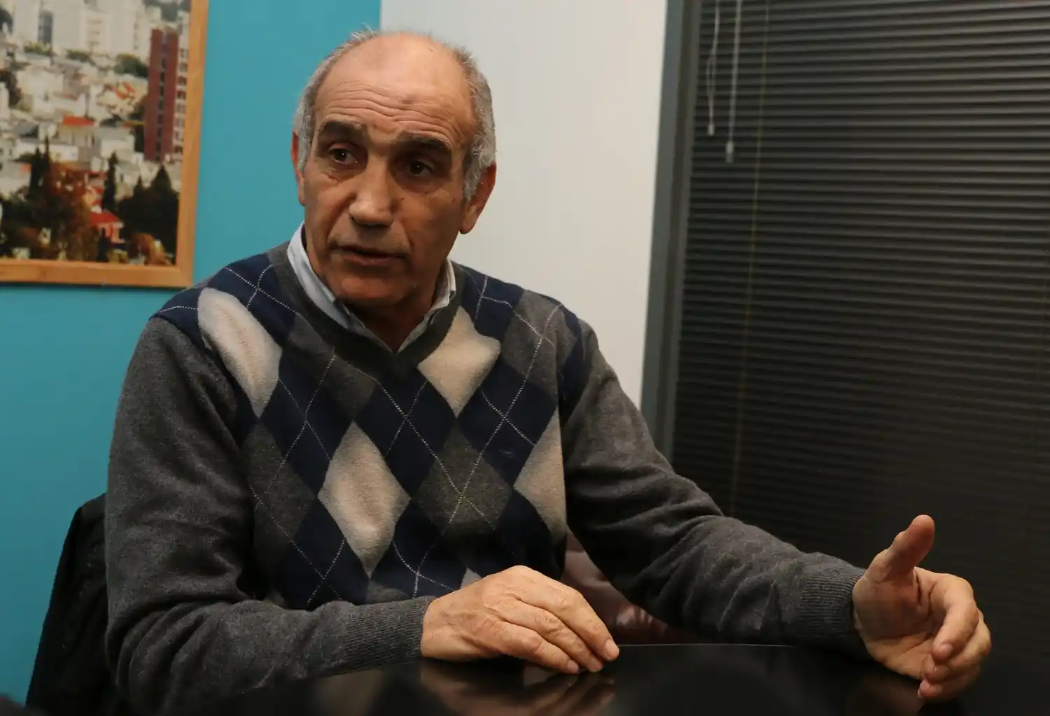  Salvador aseguró que es "un día triste por el paro docente"