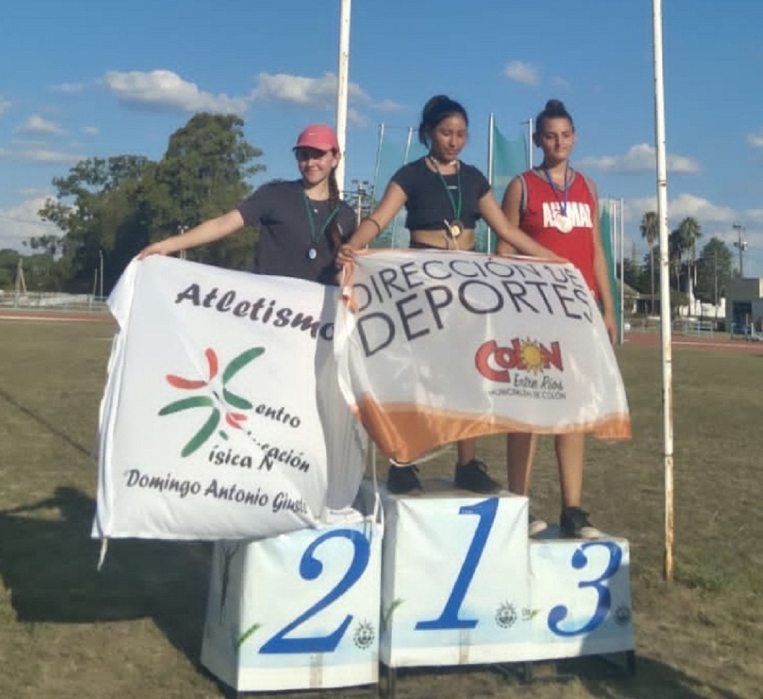 Gran trabajo de los atletas del CEF Nº 6 en el Provincial de Concordia