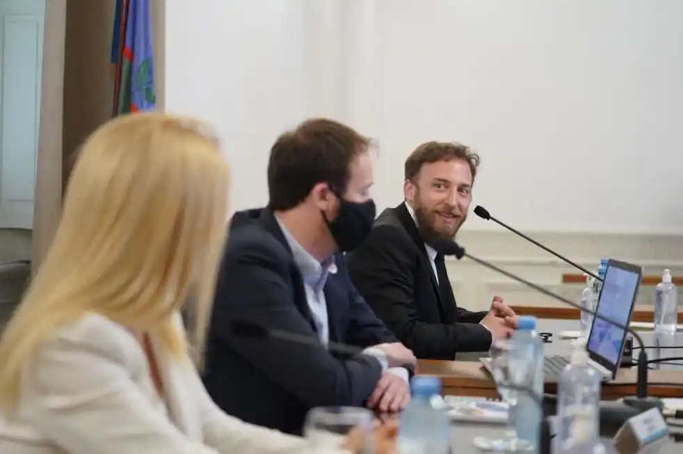 Otermín defendió el Presupuesto 2021 de la Provincia: "Es la hoja de ruta para la reconstrucción bonaerense"