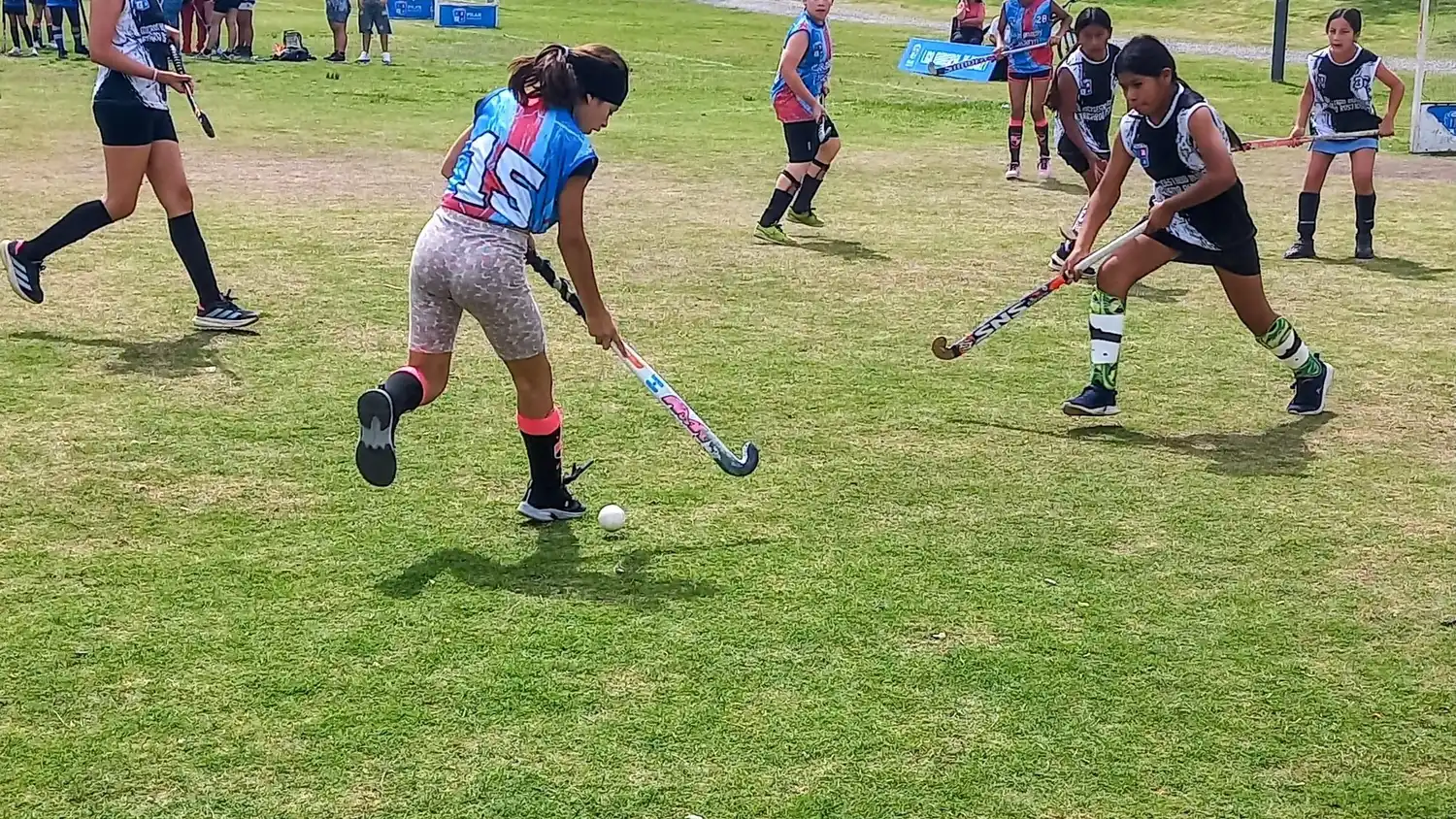 Deportes lanza un nuevo Curso de Árbitros de Hockey sobre Césped