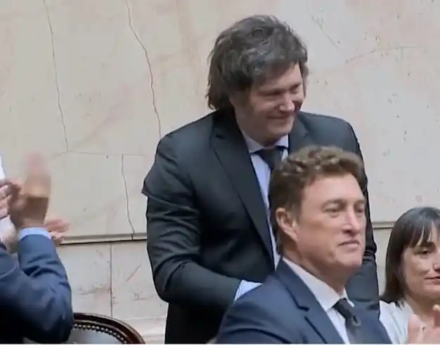 Milei y Villarruel fueron proclamados como fórmula presidencial por la Asamblea Legislativa