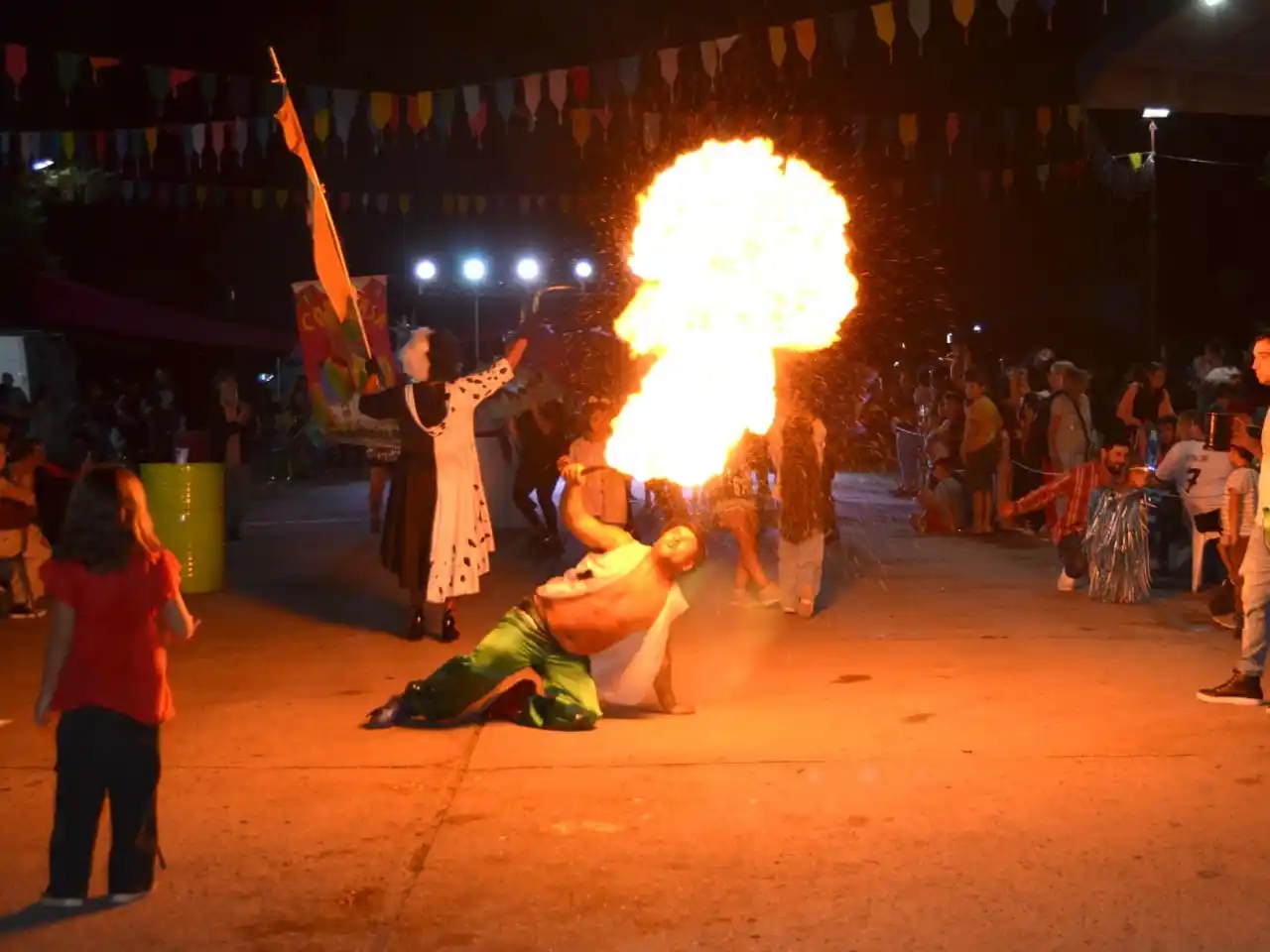 Espectáculos sorprendentes formaron parte de la actividad.