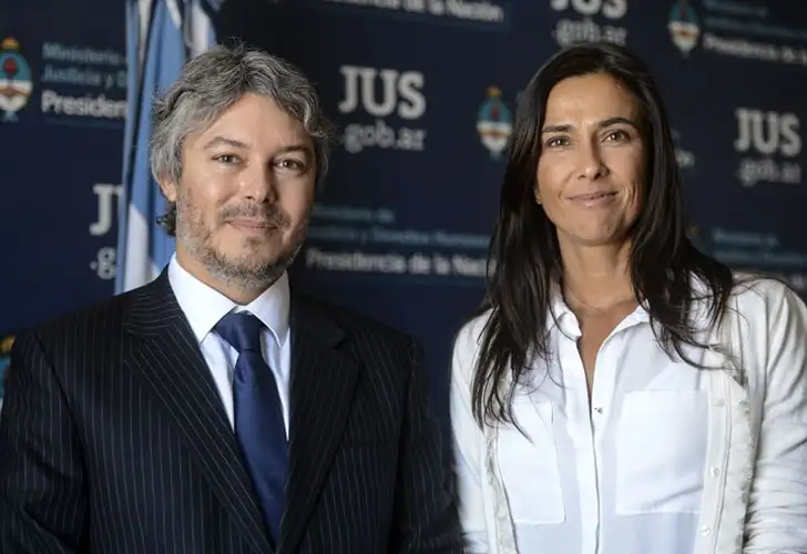 Macri designó a abogados del FMI y del HSBC al frente de la Unidad antilavado