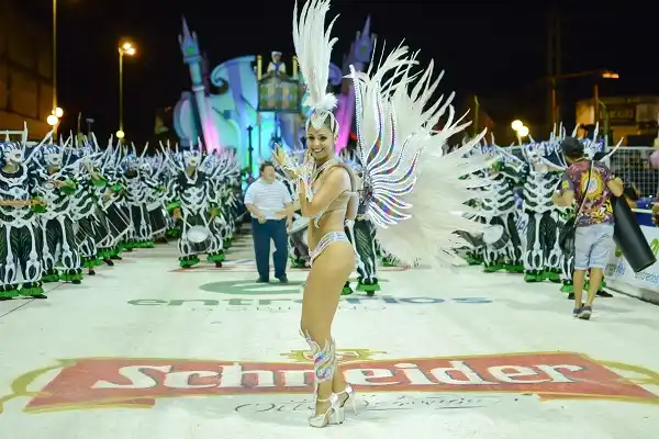 La próxima edición del Carnaval volverán a ser tres la comparsas 