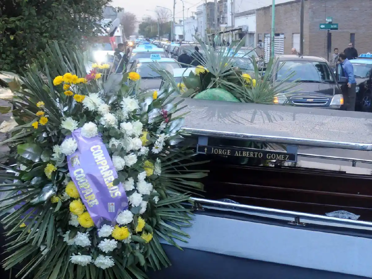 Despidieron los restos del taxista asesinado en un incidente de tránsito